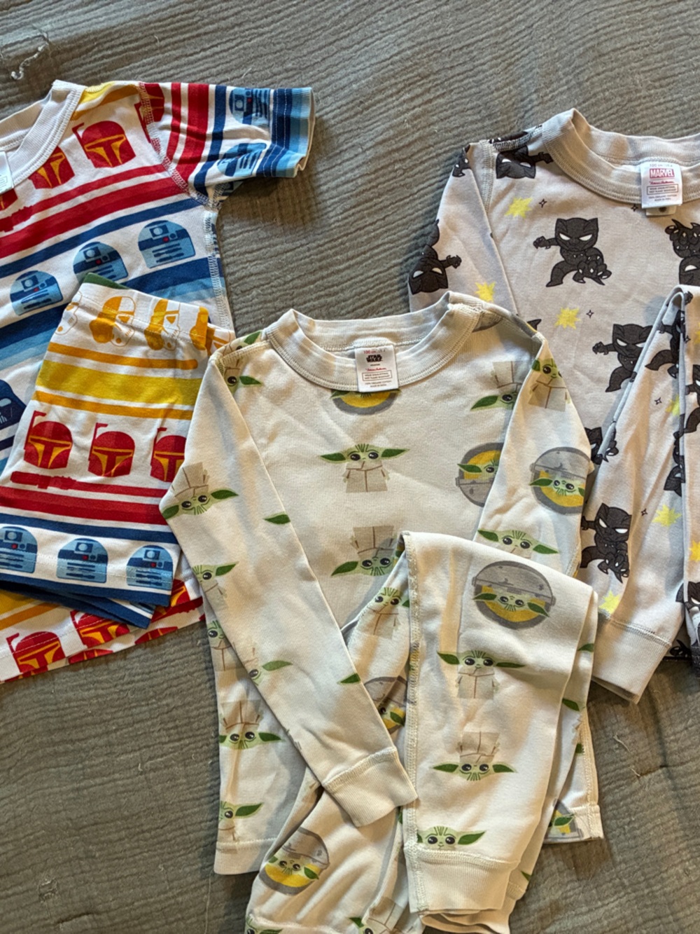 Hanna Andersson Star Wars and Marvel Pajama Set size 4/100cm